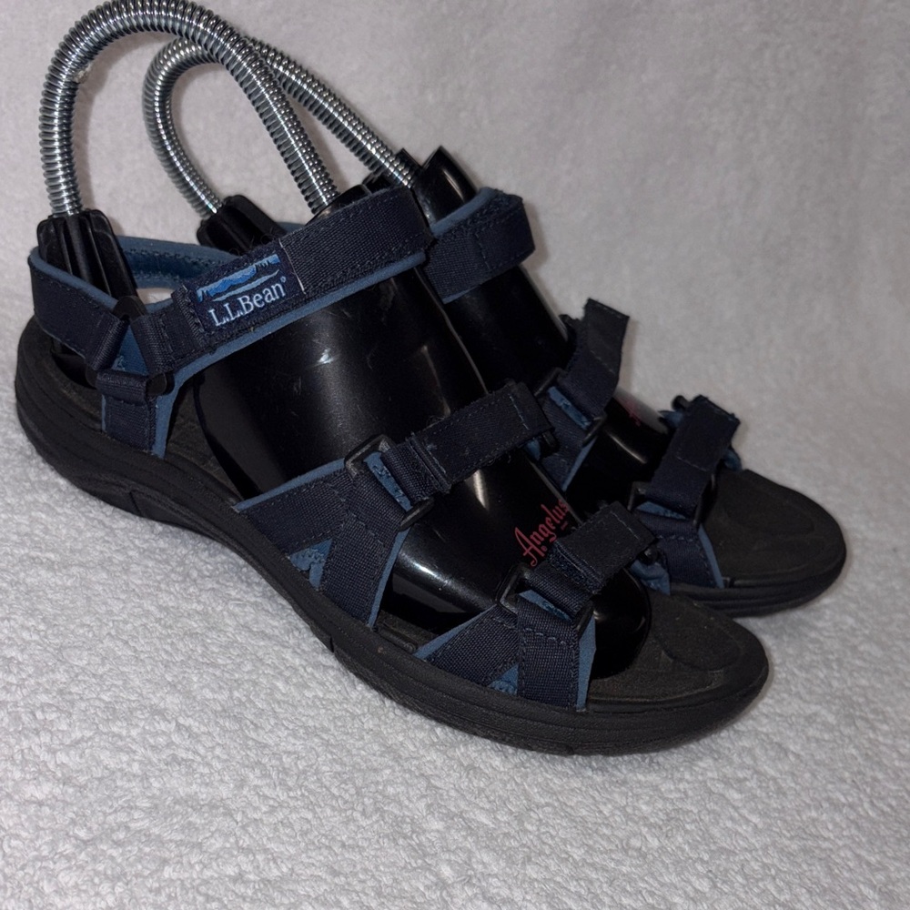 L.L. Bean Navy and Black Outdoor Sandals boys size 3